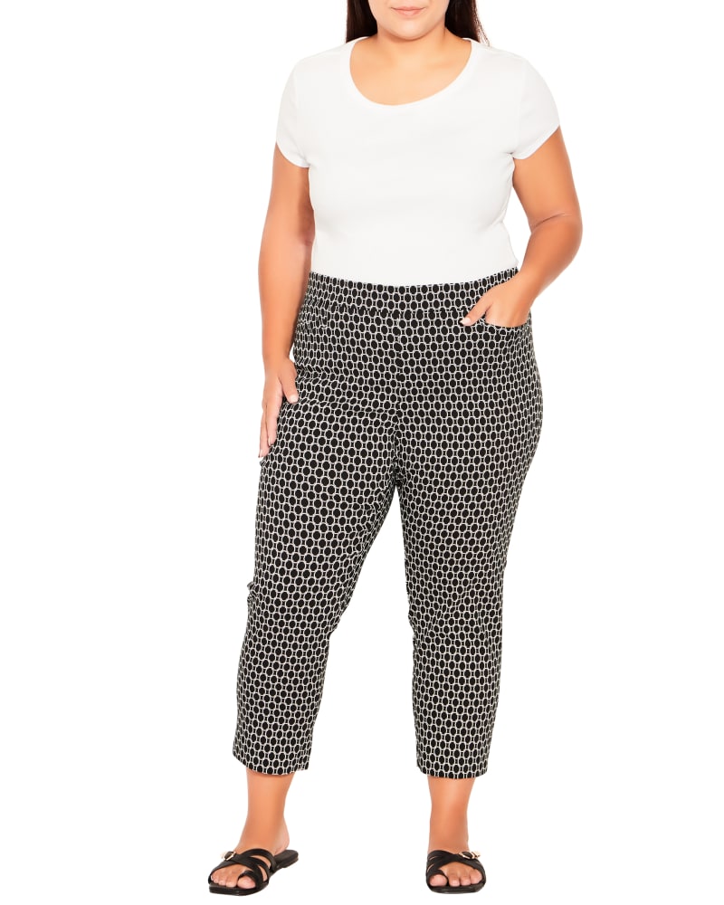 Plus size model wearing  by avenue | Dia&Co | dia_product_style_image_id:201216
